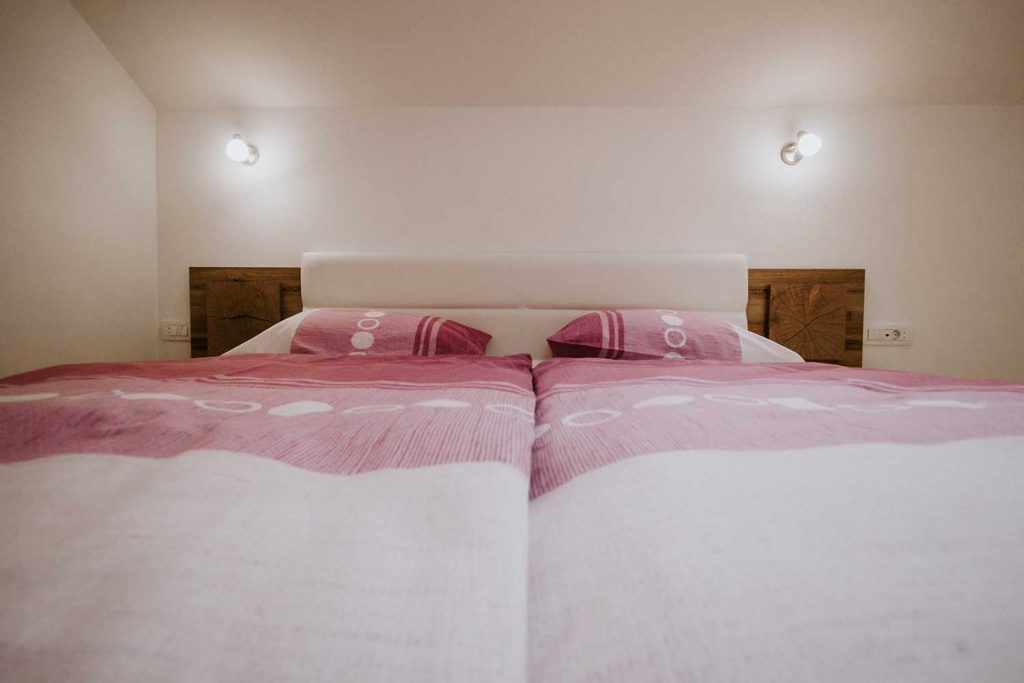 Rojc apartment_spalnica3